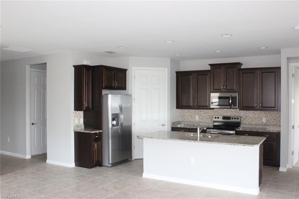 3119 Amadora Cir #1 - Photo 3 of 9