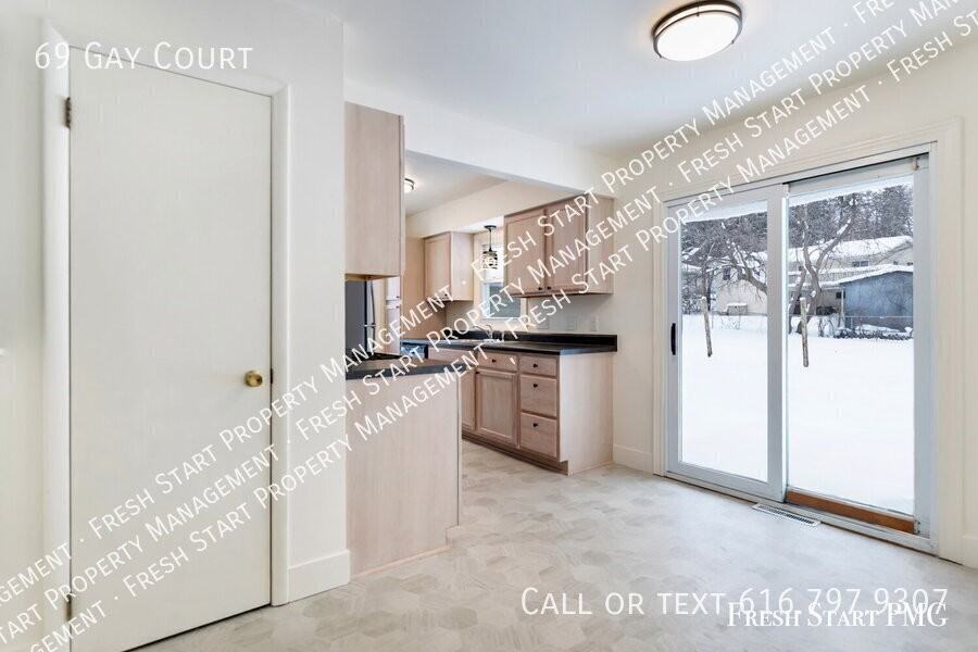 69 Gay Ct - Photo 4 of 29