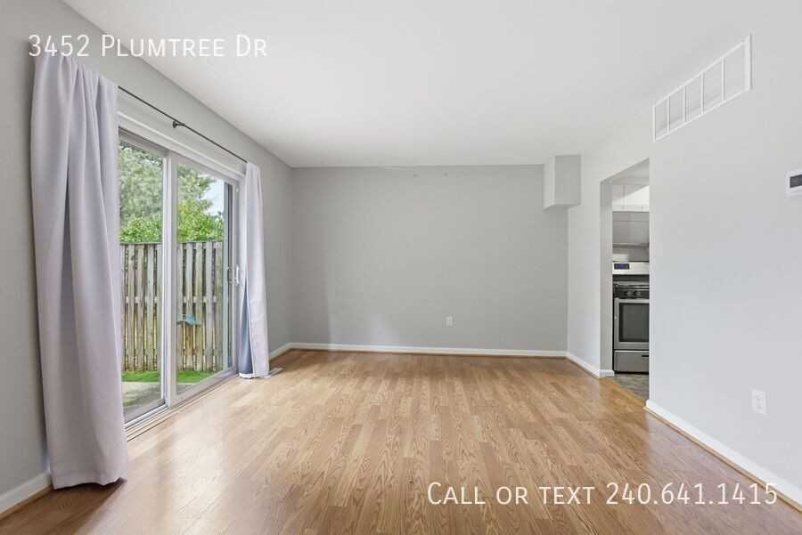 3452 Plumtree Dr - Photo 4 of 26