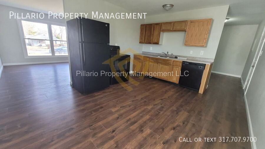 2832 Manlove Ave - Photo 7 of 28