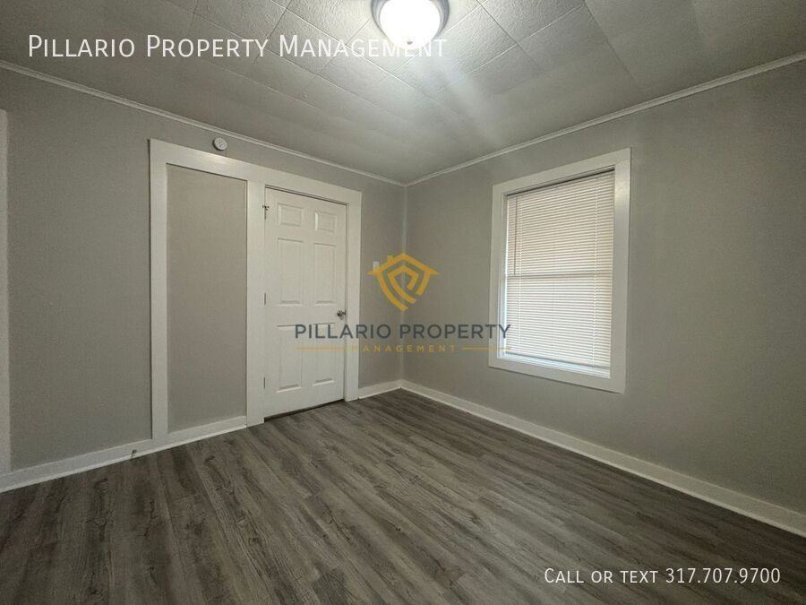 555 S Harris Ave - Photo 5 of 11