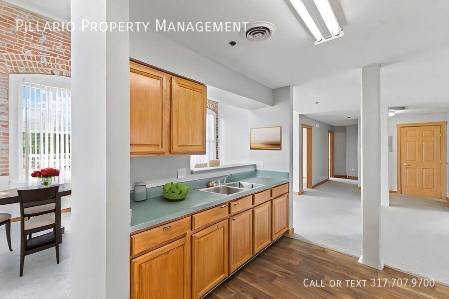 401 N 10th St ##216 - Photo 5 of 32