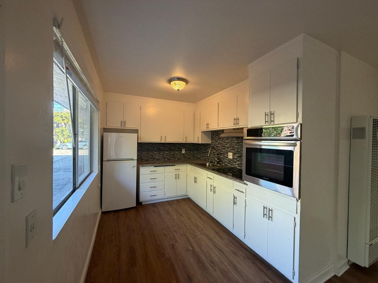 2210 San Jose Ave #A - Photo 2 of 10