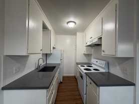 1644 Prince St #5 - Photo 1 of 1