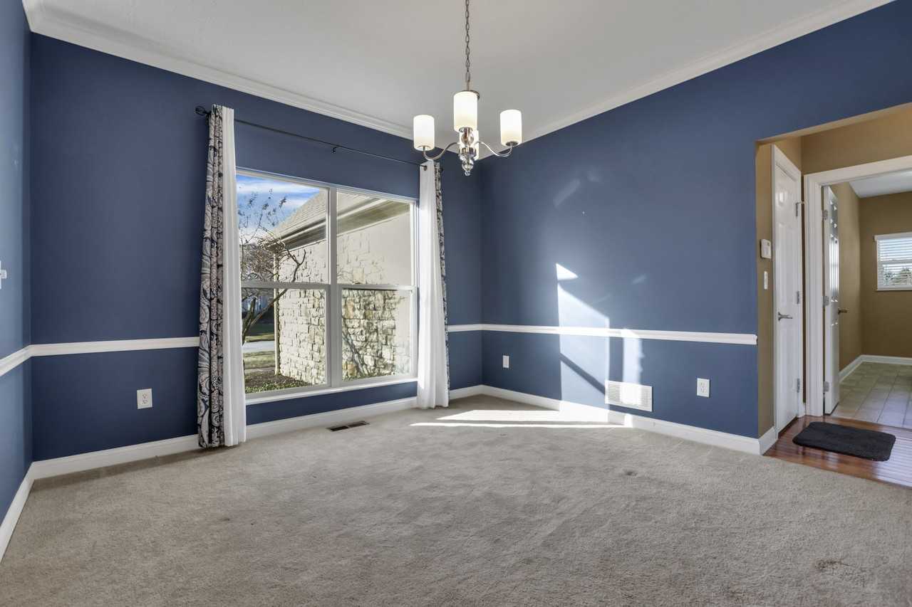 8006 Caraway Ave - Photo 5 of 50