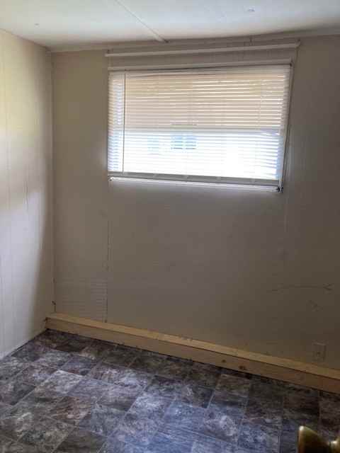 2703 W 24th St - Photo 5 of 8