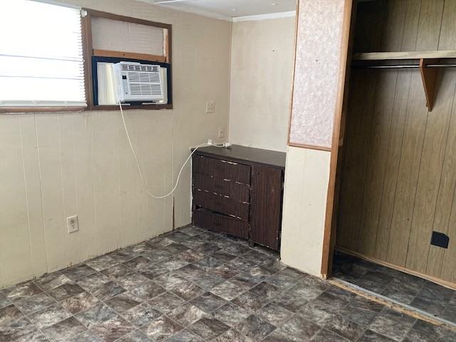 2703 W 24th St - Photo 7 of 8