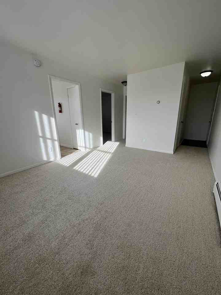 GRAND ORCHARD - Photo 2 of 9