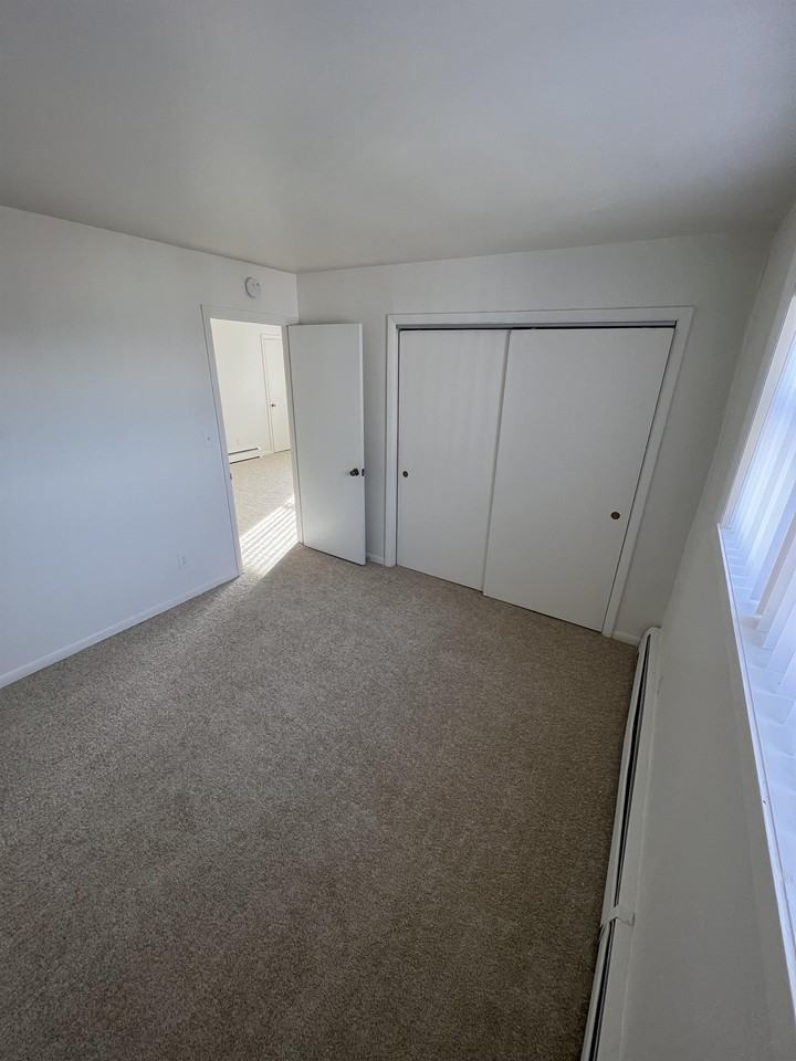 GRAND ORCHARD - Photo 6 of 9