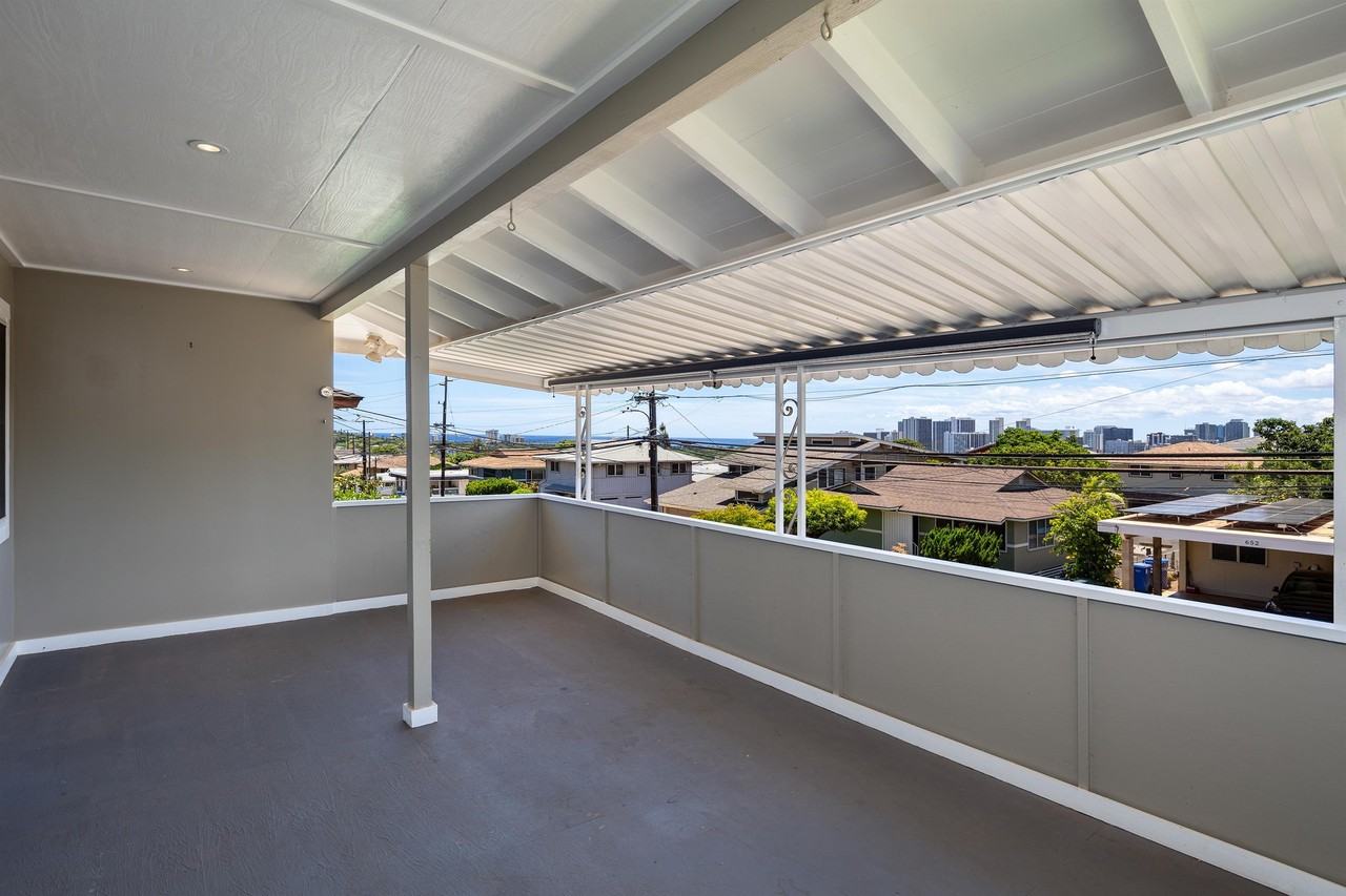 651 11th Avenue - Photo 6 of 22