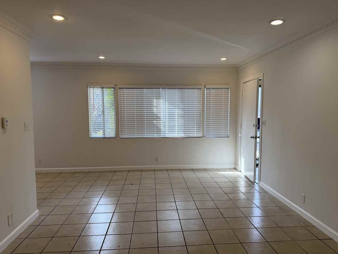 448 S Catalina St #02 - Photo 2 of 14