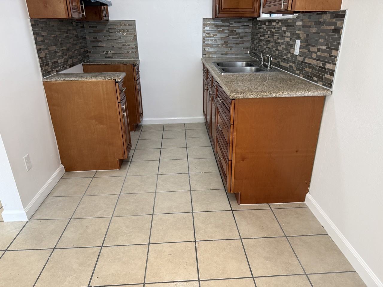 448 S Catalina St #02 - Photo 5 of 14