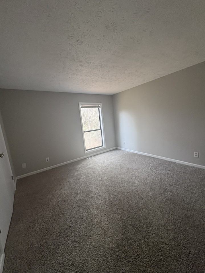 5836 Aftonshire Drive - Photo 3 of 5