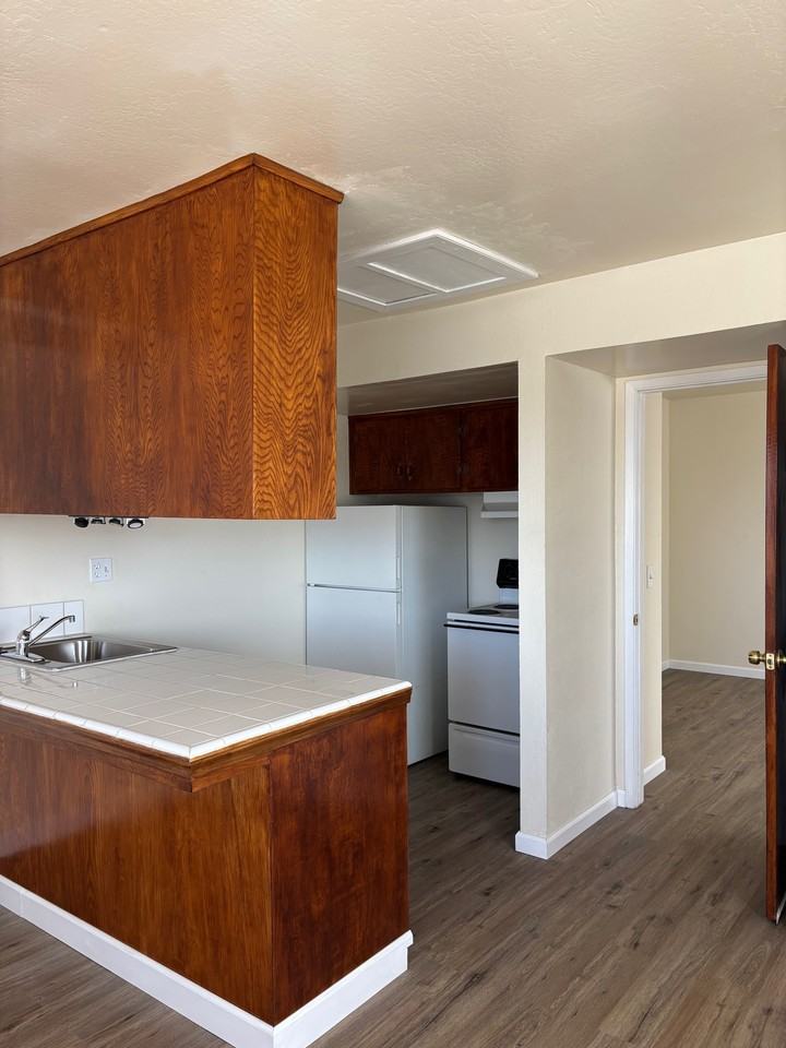 1255 Circle Avenue - D #D - Photo 5 of 14