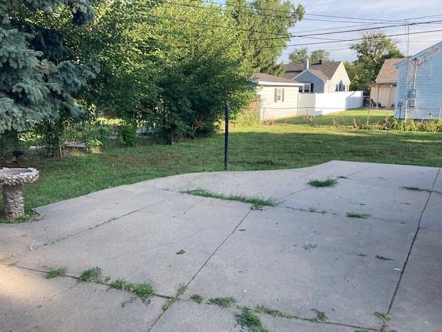 118 Ringland Rd #1 - Photo 2 of 16