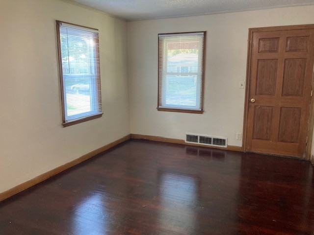 118 Ringland Rd #1 - Photo 4 of 16