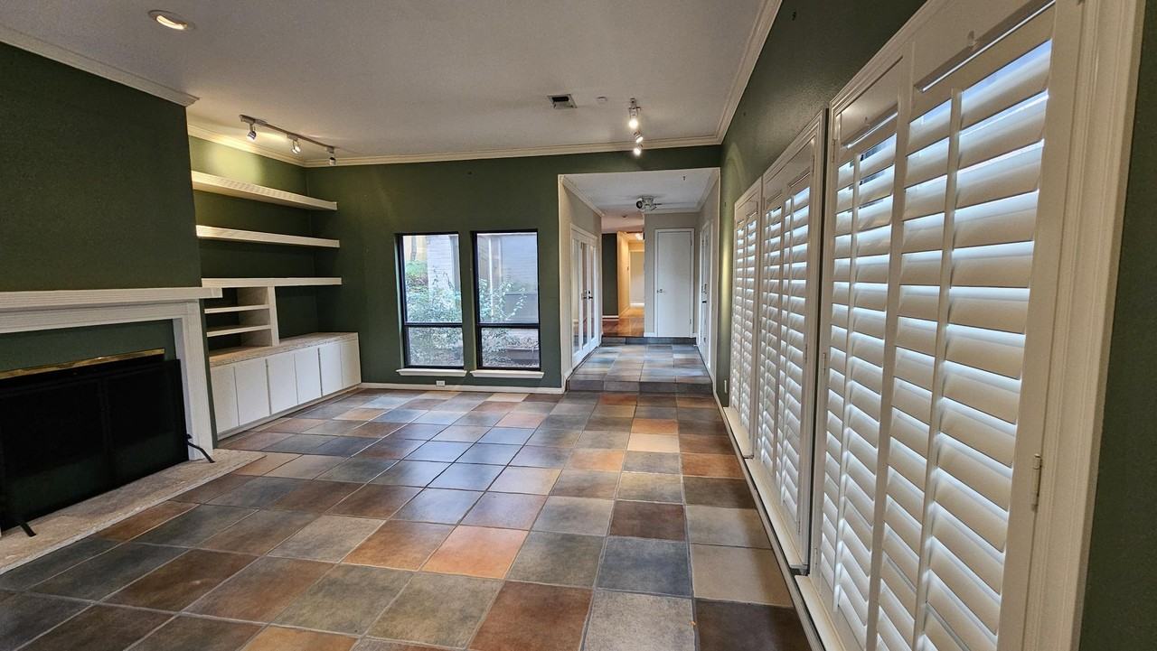 4902 Westview Dr #1 - Photo 5 of 30