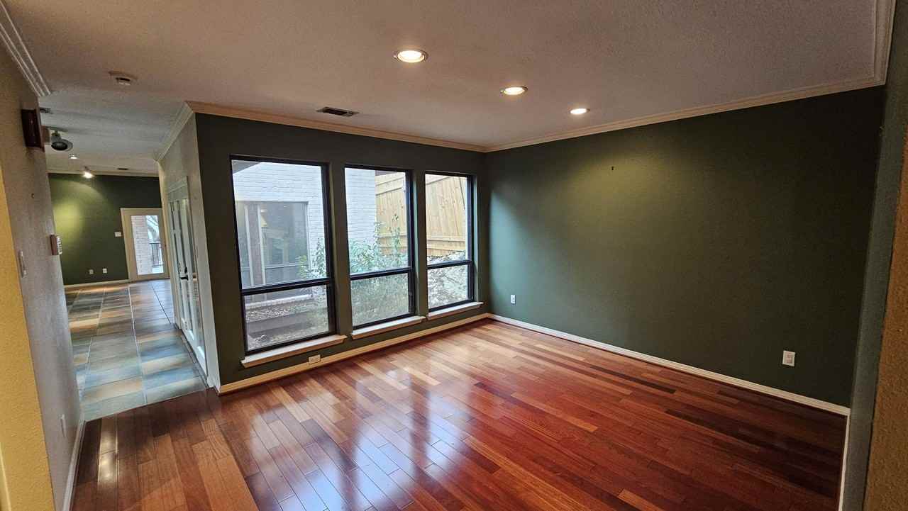 4902 Westview Dr #1 - Photo 7 of 30