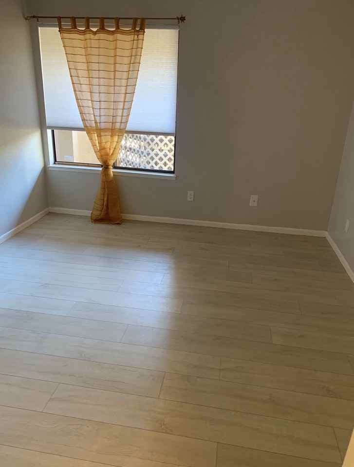 3095 Lakeside Drive,Unit 107 Reno, NV 89509 - Photo 4 of 11