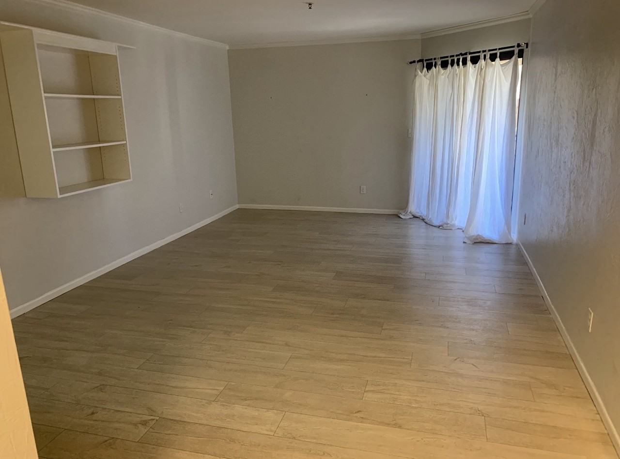 3095 Lakeside Drive,Unit 107 Reno, NV 89509 - Photo 7 of 11