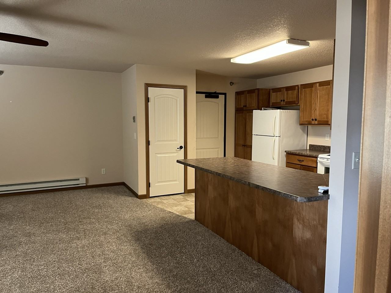 1616 1st Avenue Northeast - Photo 5 of 10