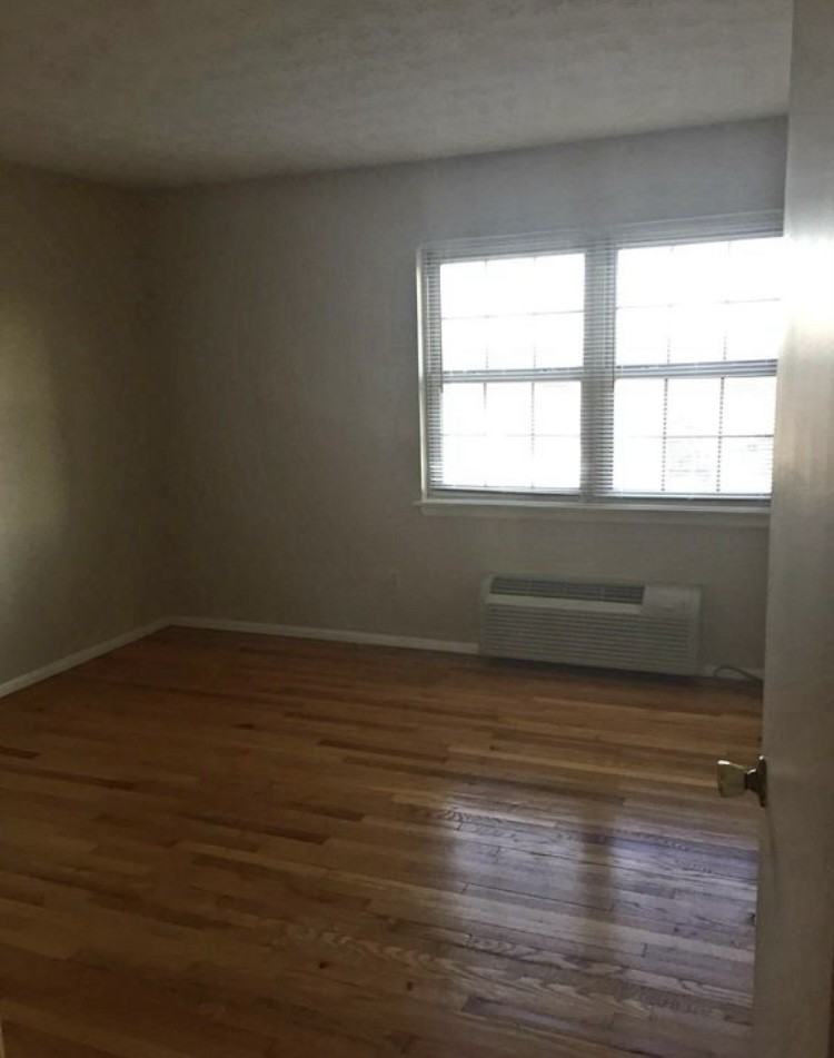 7792 Church Street - Photo 7 of 12