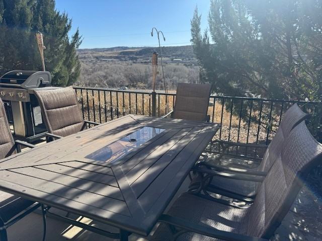 1792 Savage Lane South Unit B - Photo 2 of 13