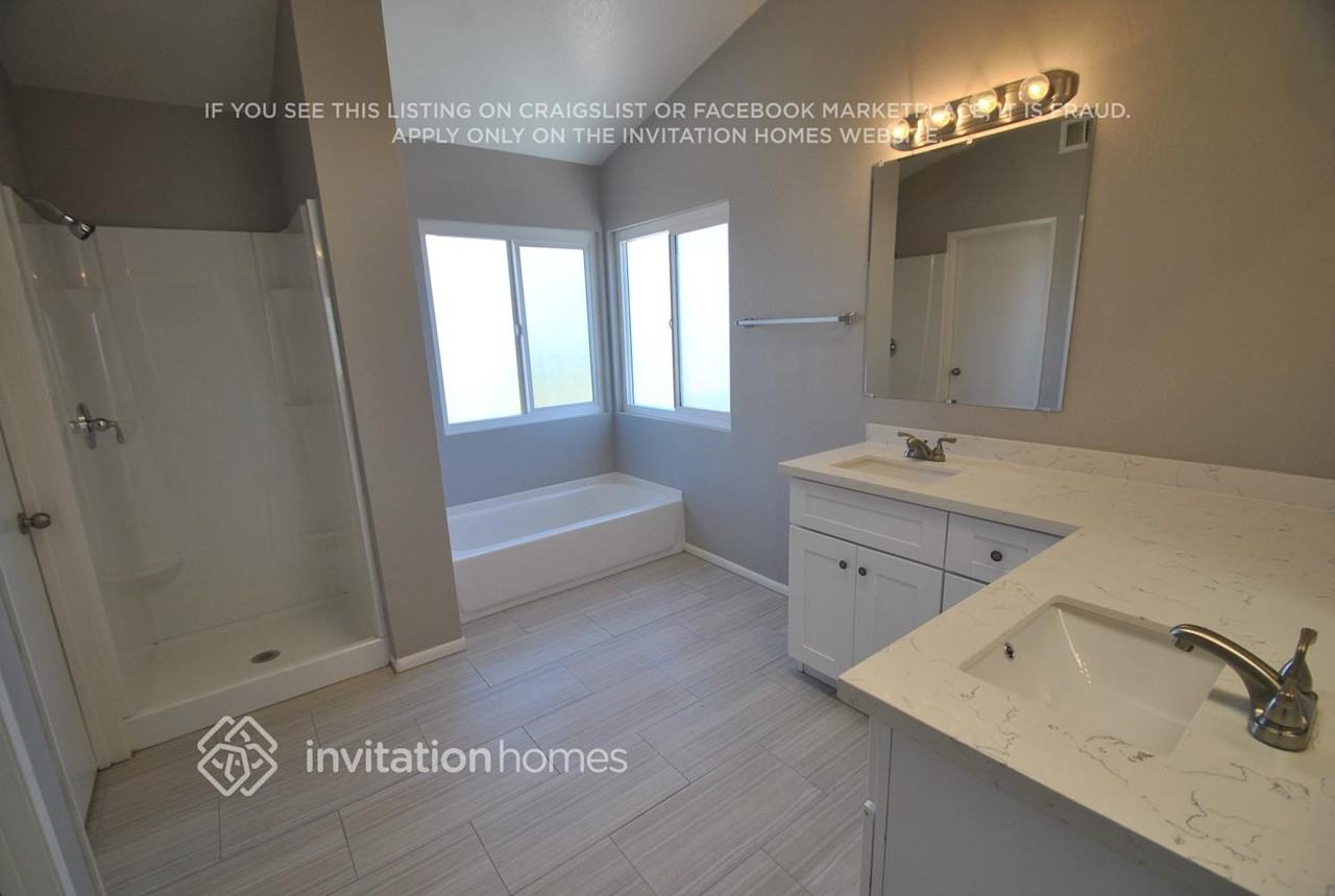 40226 Donomore Ct - Photo 6 of 10