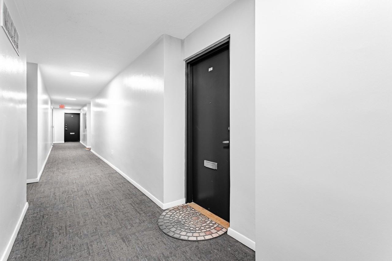 345 Dixon Rd - Photo 4 of 11