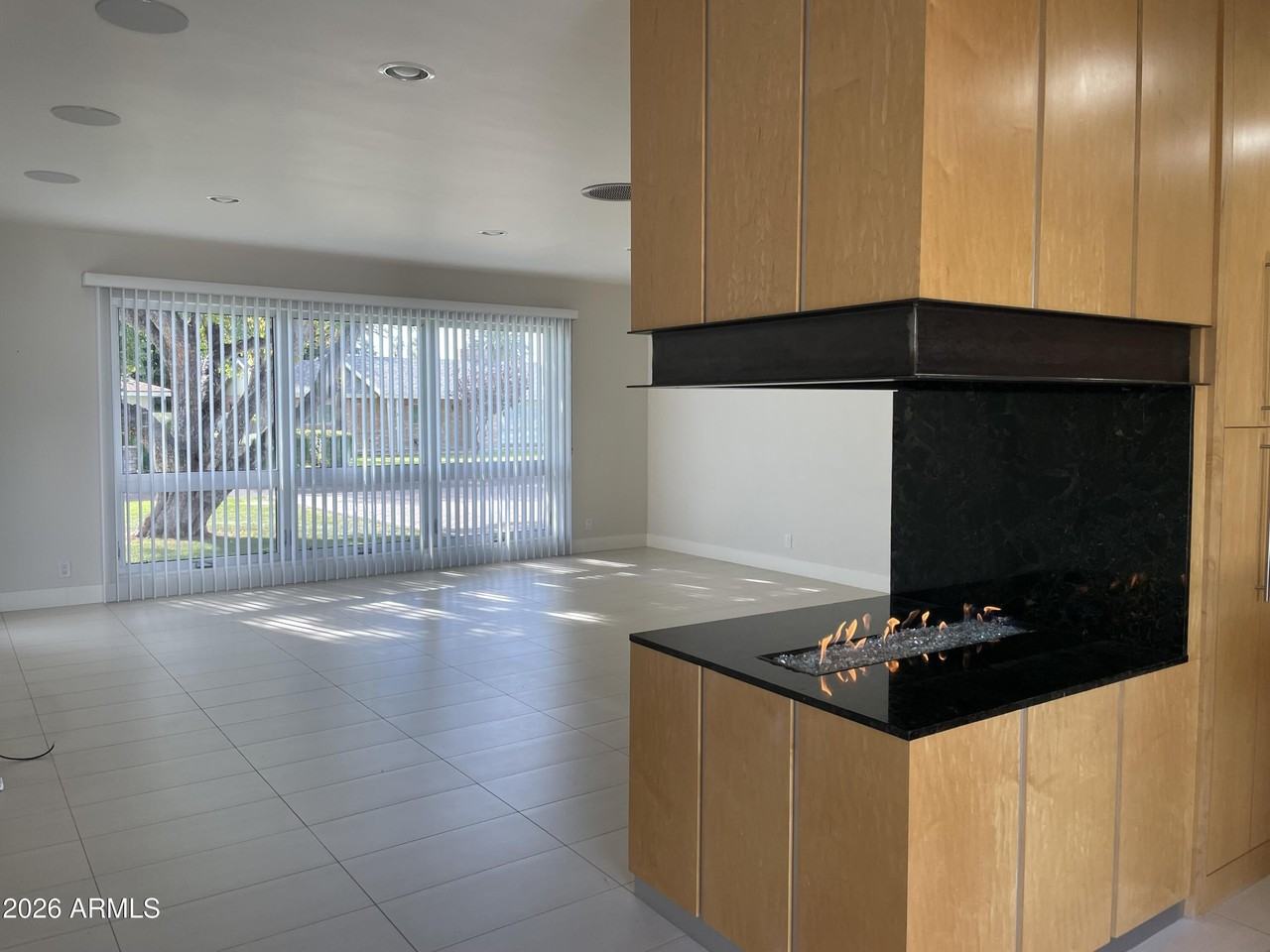 1942 E Marshall Ave - Photo 4 of 46