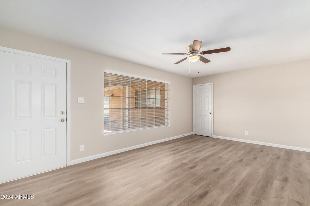 3646 E Glenrosa Ave Apt 2 #2 - Photo 7 of 18