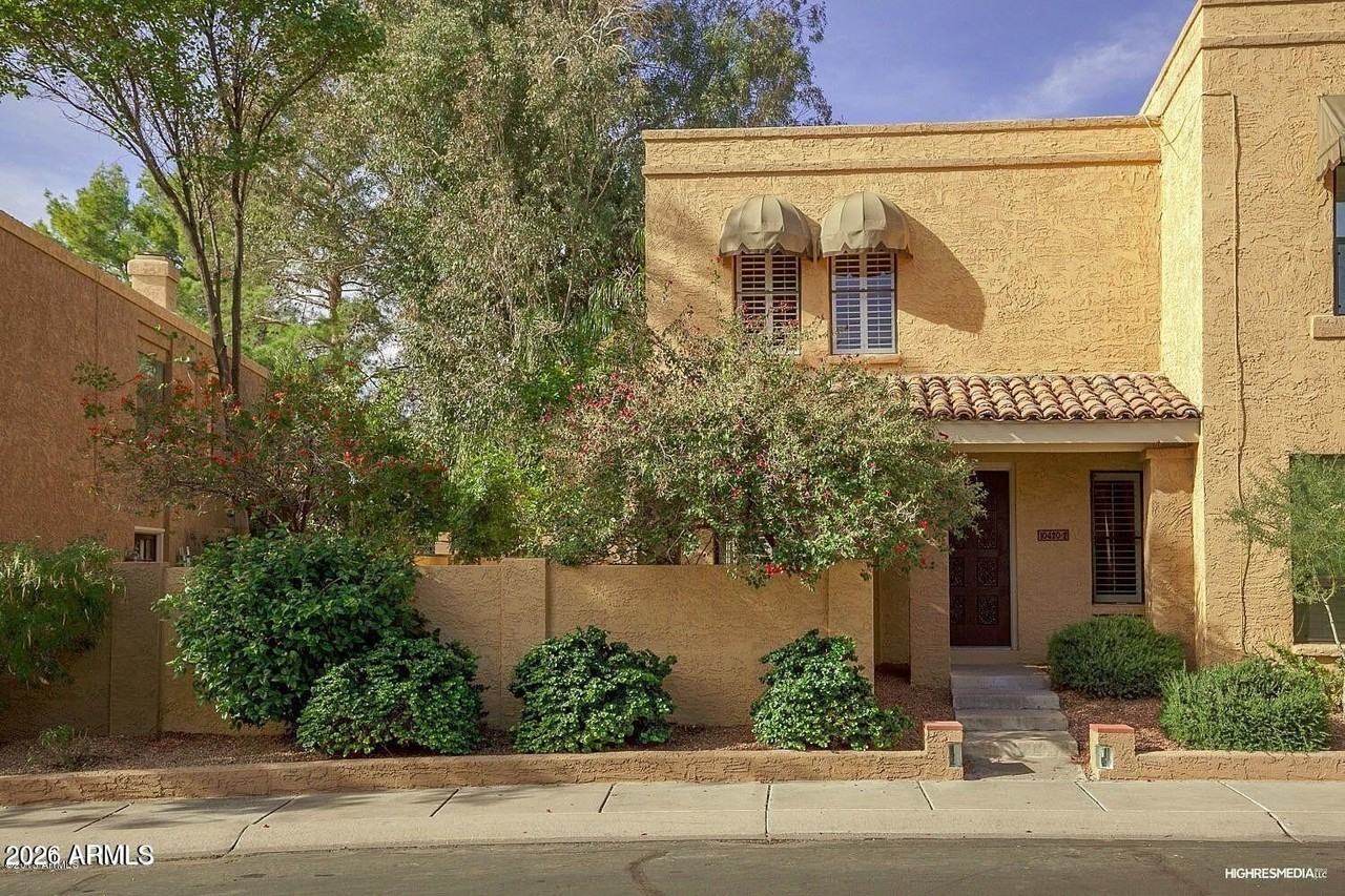 10420 N 11th Pl Unit 2 #2 - Photo 2 of 28