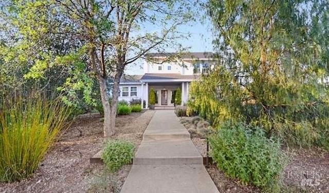 230 Newcomb St - Photo 2 of 38