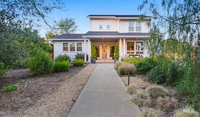 230 Newcomb St - Photo 3 of 38