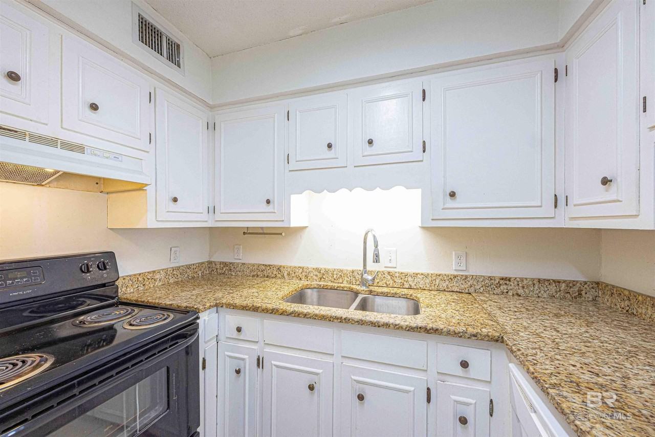 600 Cheshire Ln #A4 - Photo 6 of 16