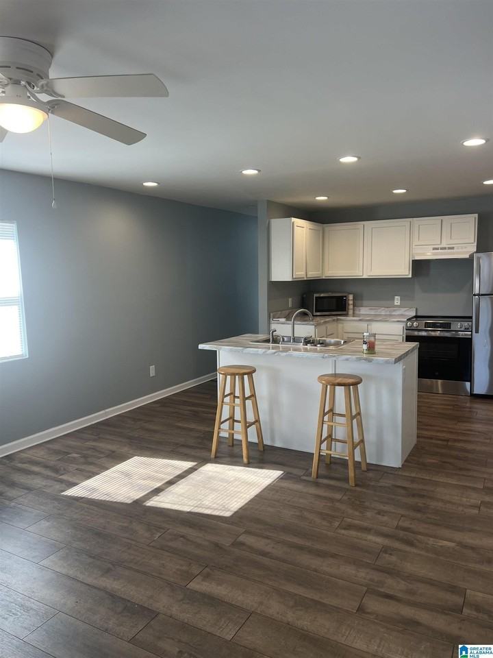 2710 17th St S - Photo 5 of 16