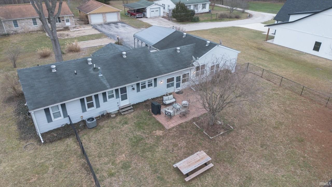 2108 S Smith Rd - Photo 5 of 30