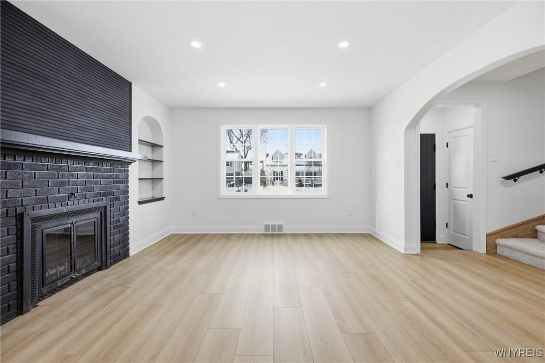 219 Louvaine Dr - Photo 6 of 37