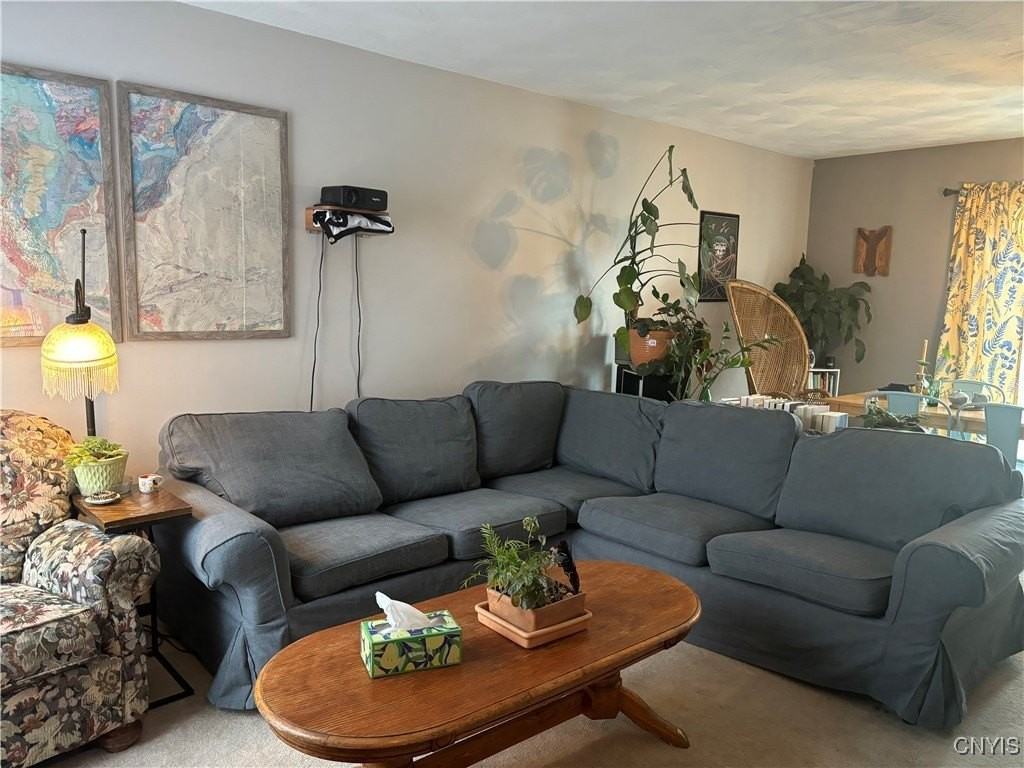 214 Wildwood Rdg - Photo 2 of 16