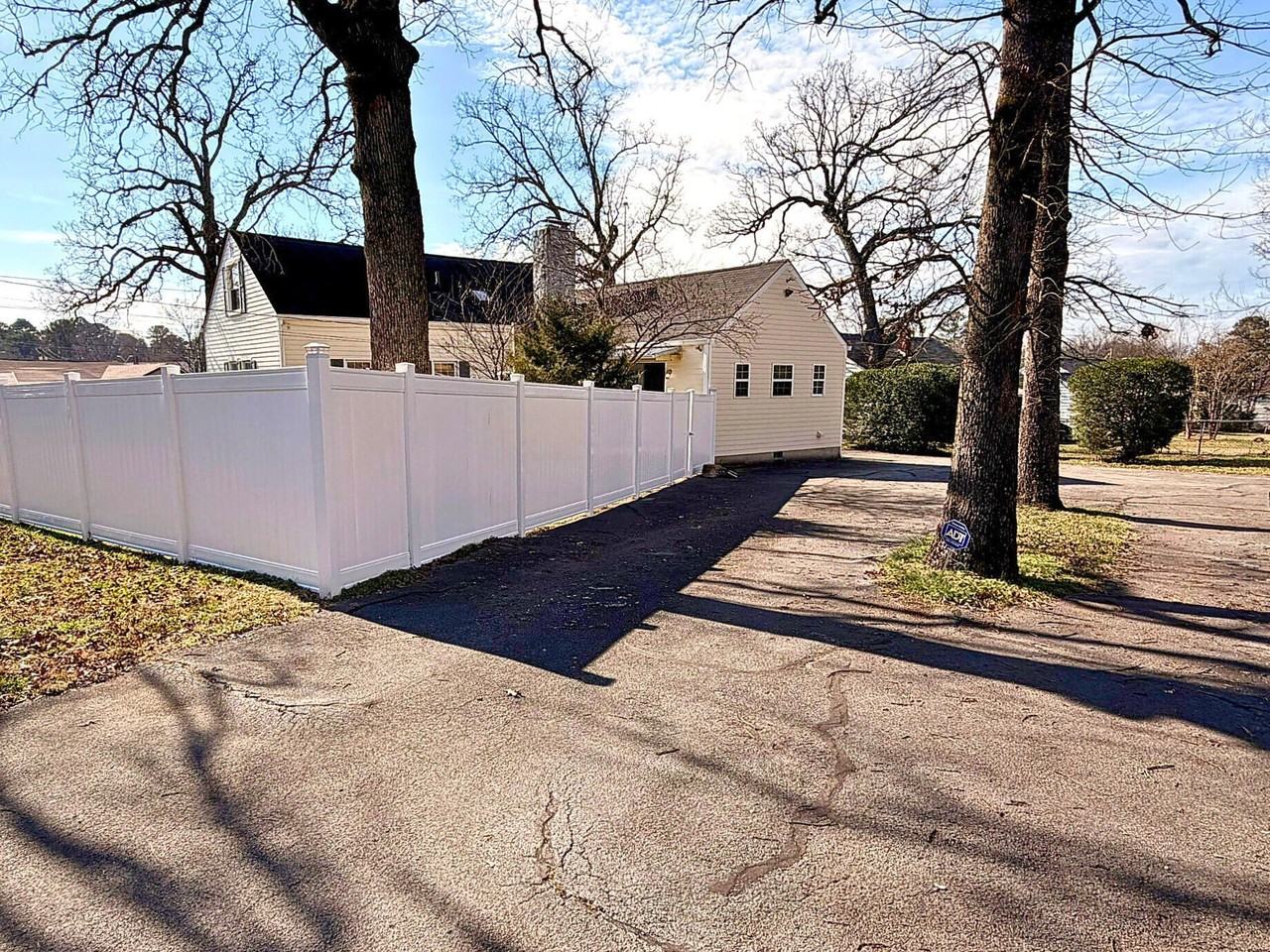 418 Friar Rd - Photo 2 of 29