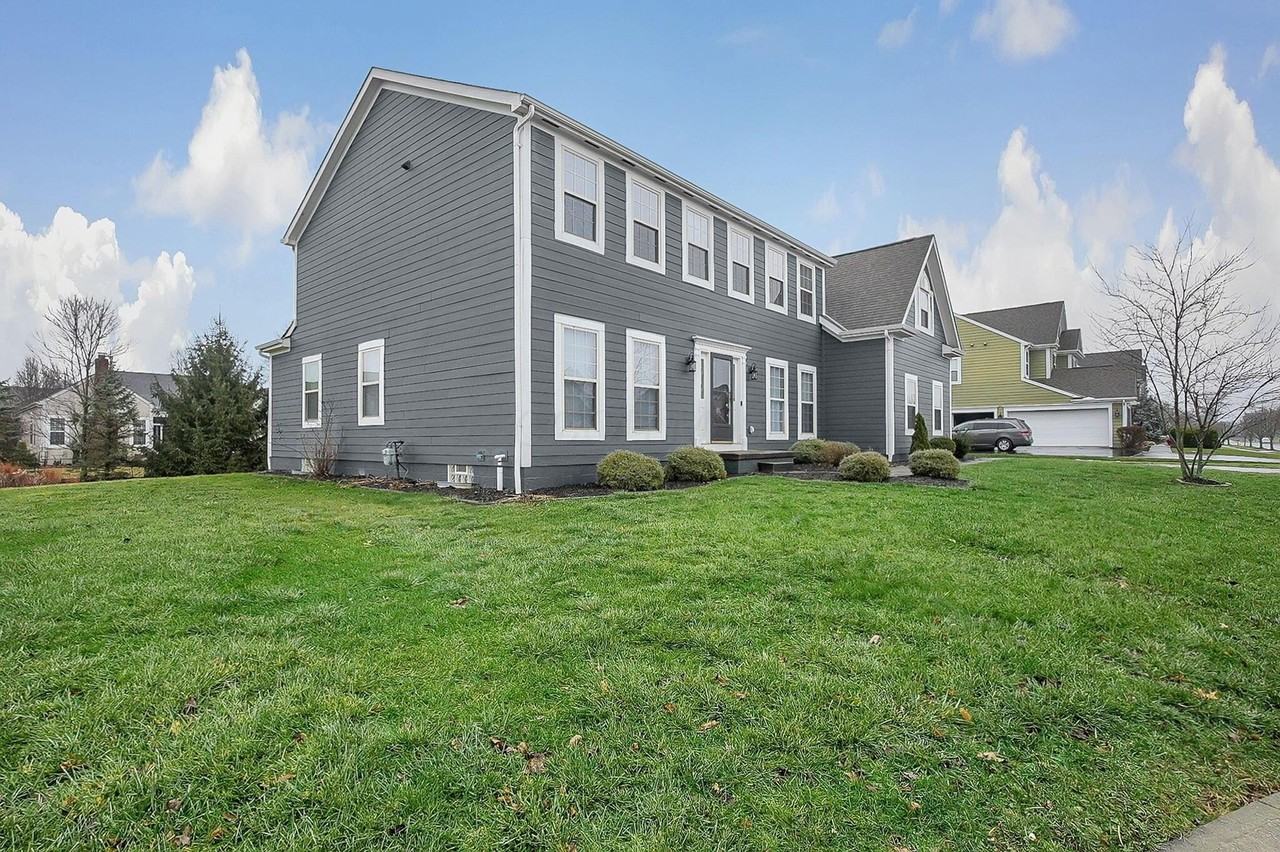 2478 Silver Hill St - Photo 2 of 50