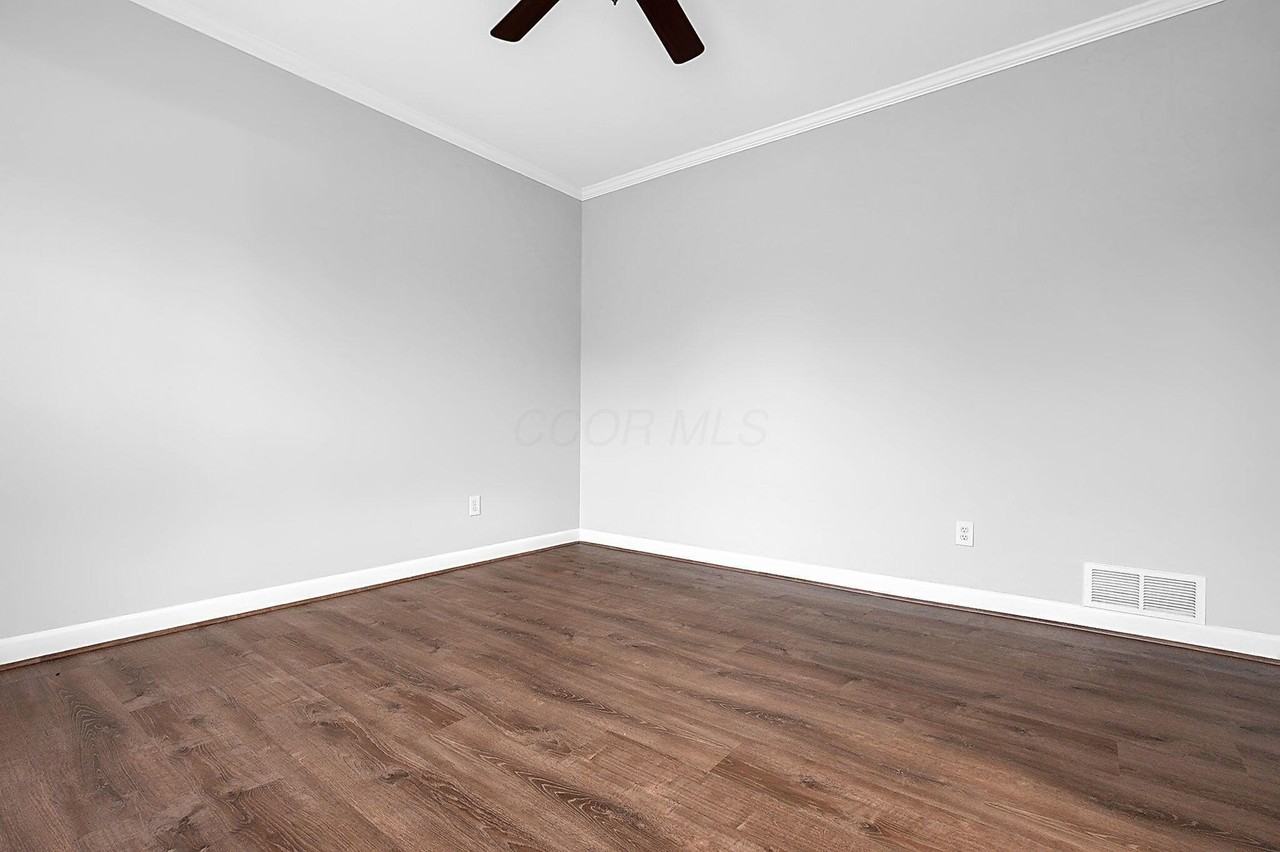 2478 Silver Hill St - Photo 6 of 50