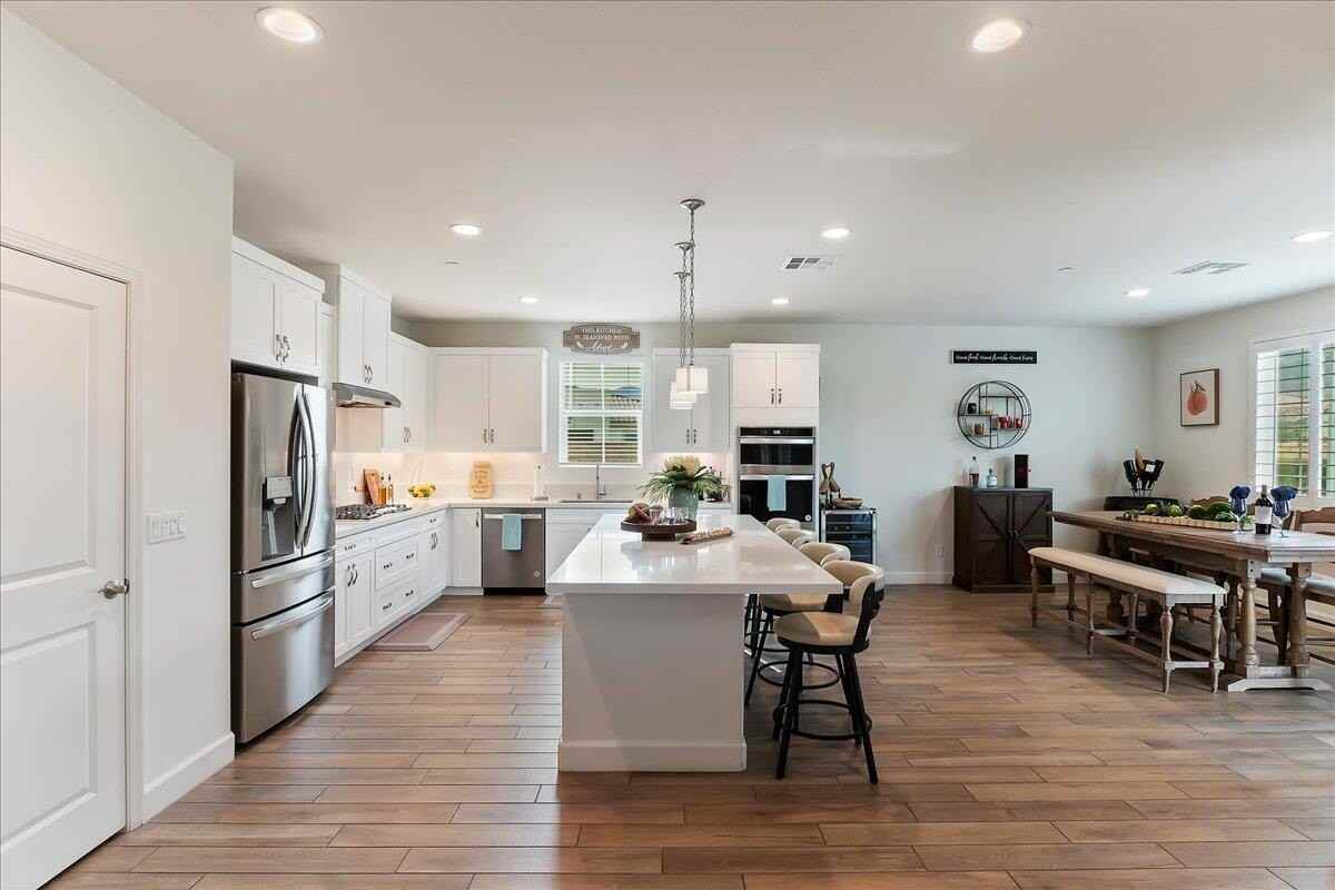 58179 Aragon Way - Photo 2 of 35