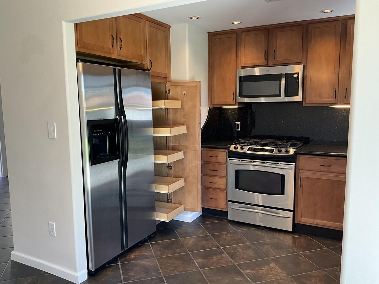 75325 Pino Dr - Photo 4 of 22