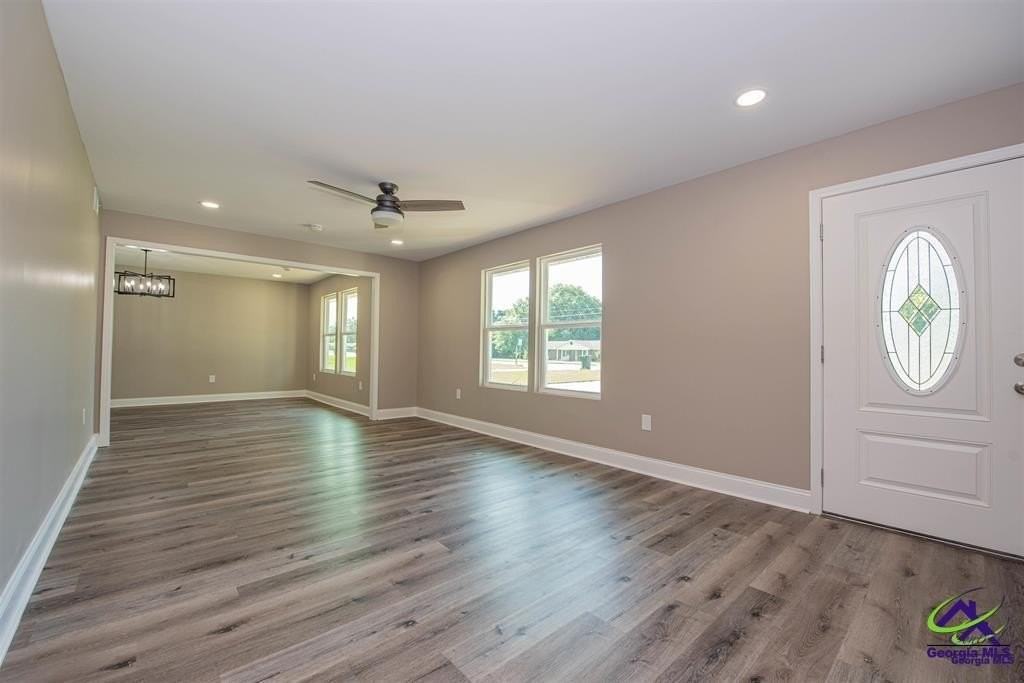 401 Feagin Mill Rd - Photo 2 of 29