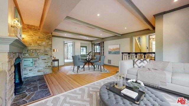 271 Loring Ave - Photo 2 of 35