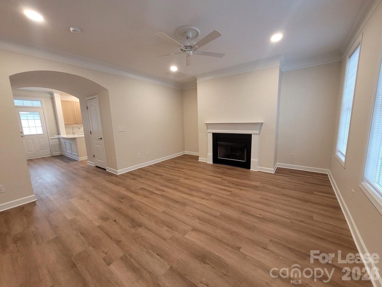 121 Singleton Rd - Photo 2 of 13