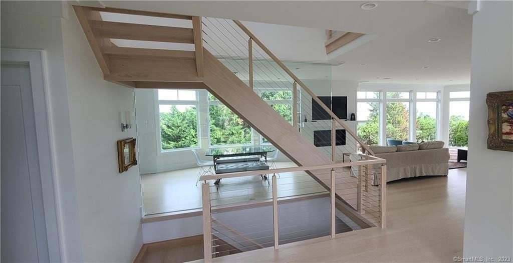 23 Sterling Dr - Photo 5 of 24