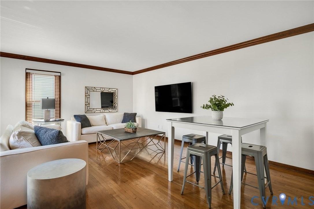 9621 Peppertree Dr - Photo 2 of 34