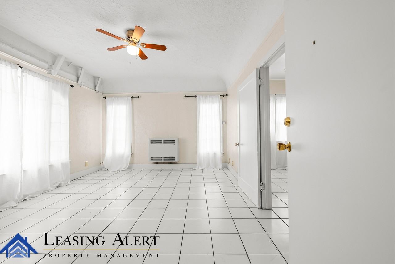 108 S Cummings St #1 - Photo 3 of 15